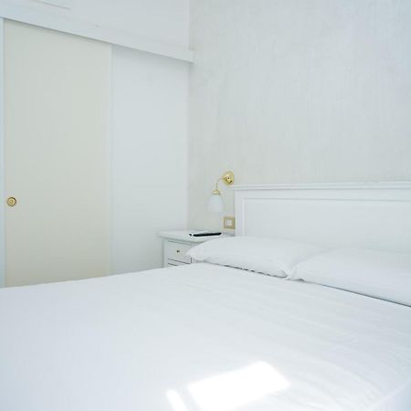 La Casa In Centro Hotel Salerno Luaran gambar
