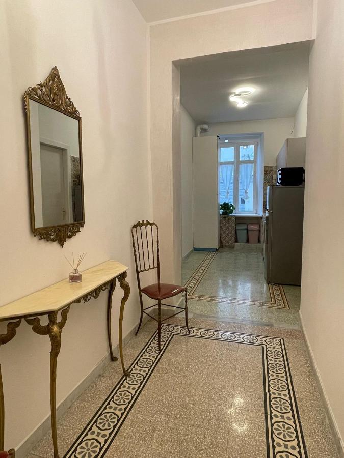 La Casa In Centro Hotel Salerno Luaran gambar