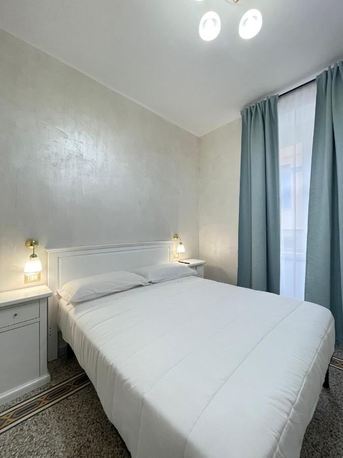 La Casa In Centro Hotel Salerno Luaran gambar