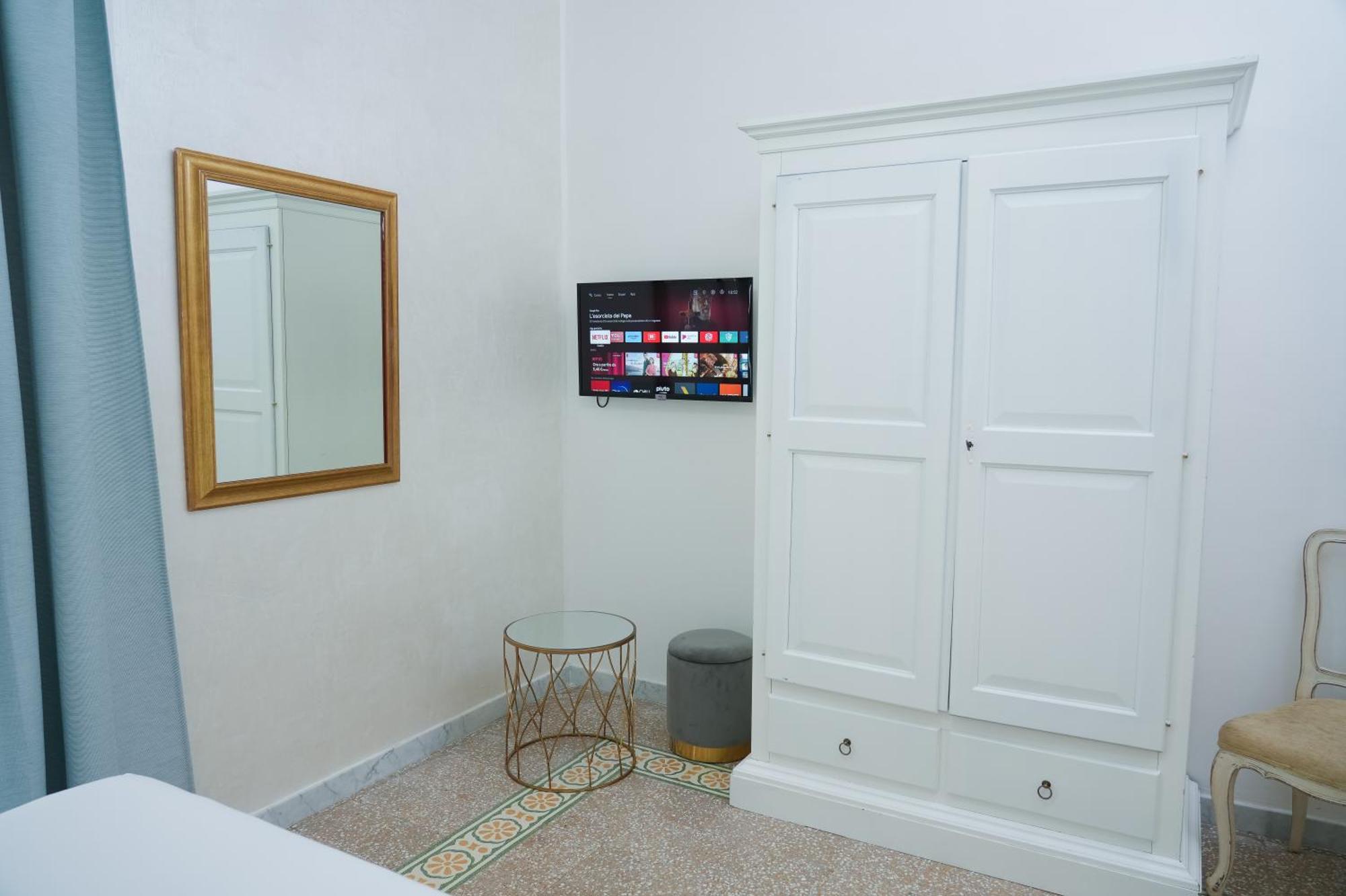 La Casa In Centro Hotel Salerno Luaran gambar